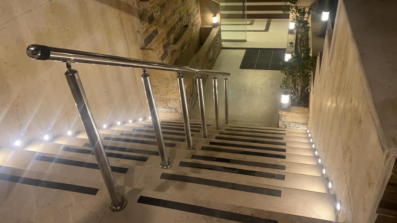 Al Haneen Hotel Apartments Safut Exterior photo